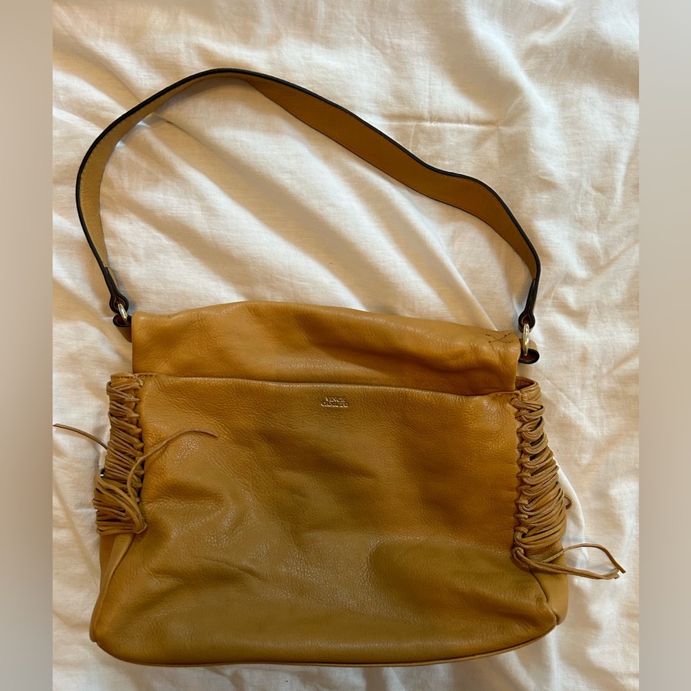 Vincent Camuto handbag